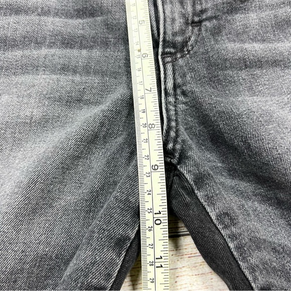 AMO Twist Two Tone Black Gray Dark & Stormy Ankle Jeans Size 28 - Picture 11 of 12